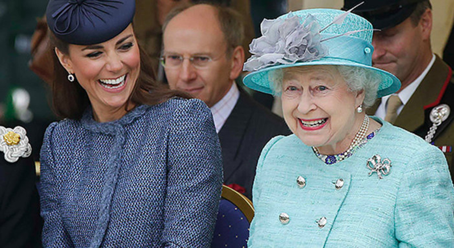De ce Elisabeta a II-a a numit-o pe Kate Middleton fidelă și iubită, iar pe Megan Markle – nu