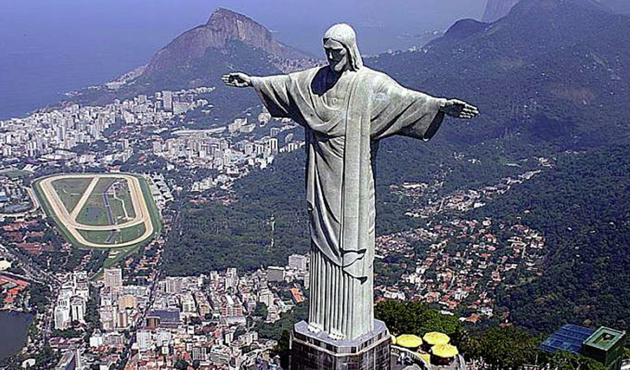 Este admirată zilnic de mii de turiști, însă nu mulți știu că Statuia lui Iisus din Brazilia a fost realizată de un român