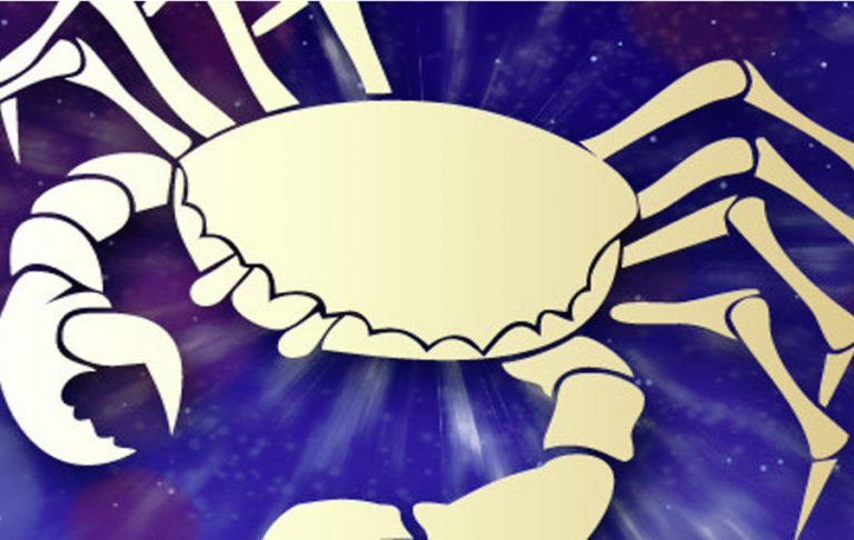 Adevăruri despre zodia Rac. Sunt singurii care văd cu ochii inimii ceea ...